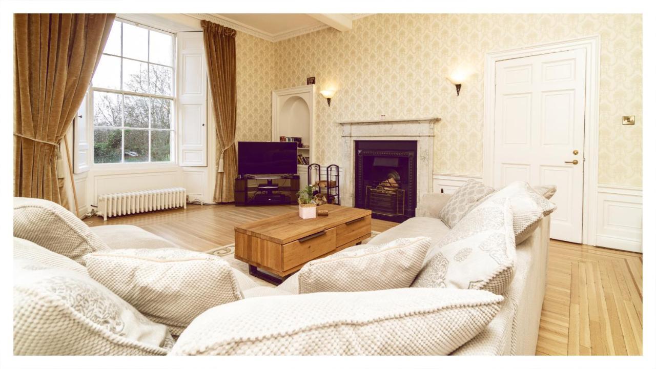 Villa A Luxurious Masterpiece Steps From Stirling Extérieur photo