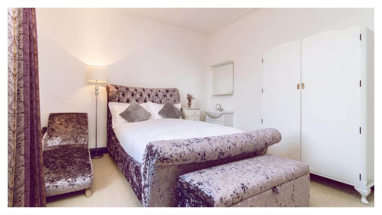 Villa A Luxurious Masterpiece Steps From Stirling Extérieur photo